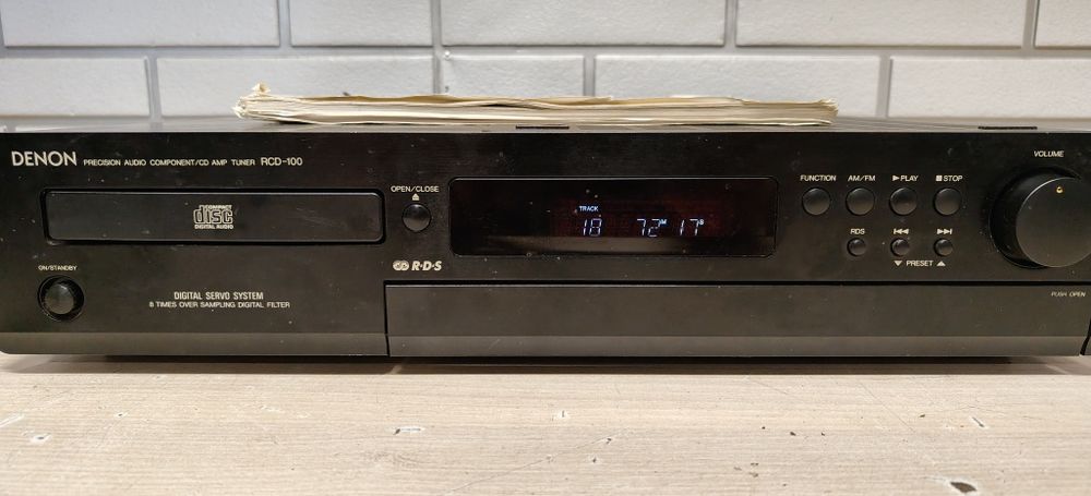 Amplituner DENON RCD-100