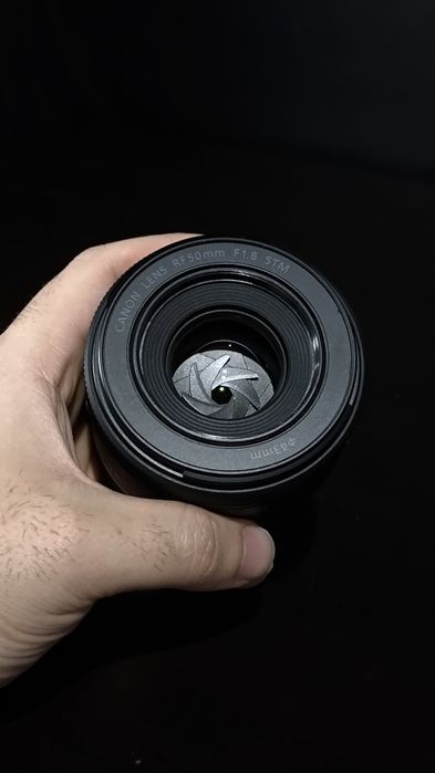 Canon RP + RF 50mm f1.8 STM (Bateria e Carregador Incluidos)