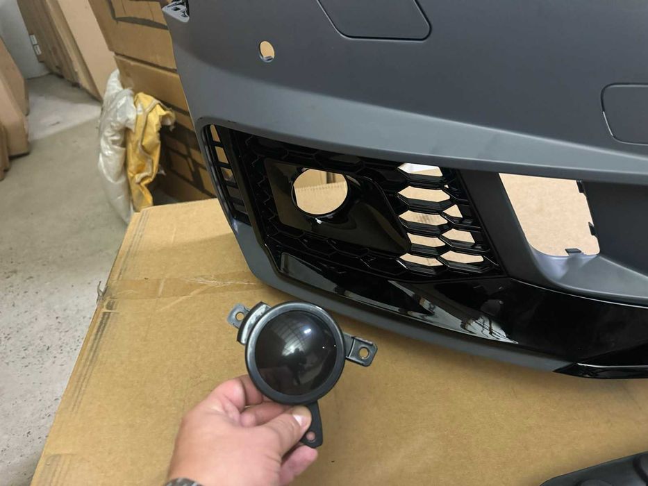 Передний бампер А4 ауді Бампер audi a4 B9 решетка AUDI RS4 15-19год