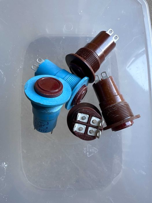 Кнопка К3-1 перемикач, вимикач, реле