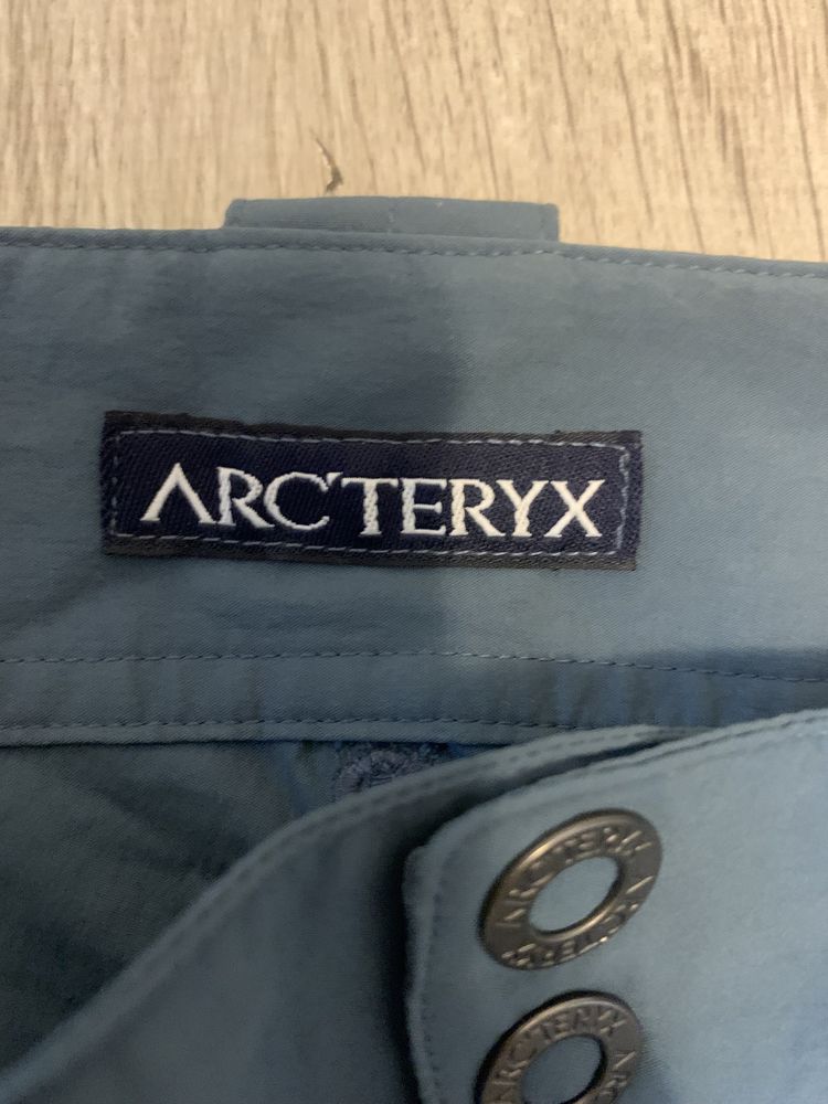 arc’teryx damskie niebieskie