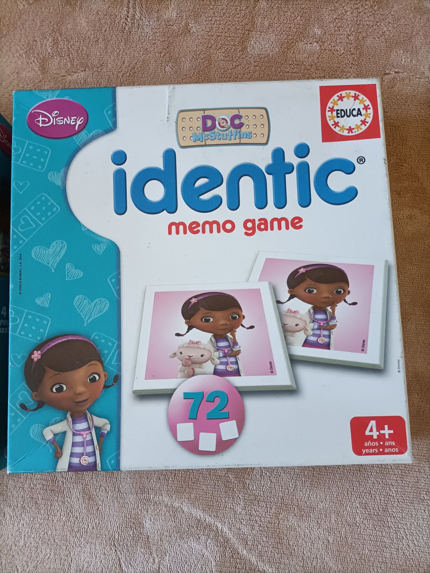 Dra brinquedos puzzles e jogo da memória