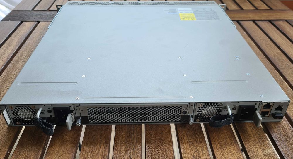 Cisco Nexus 3064PQ-10GX 48x10GE 4x40GE Enterprise