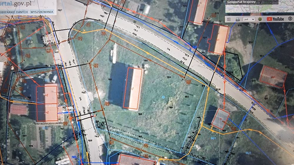 Dzialka  mieszkaniowo usługowa 3100m2