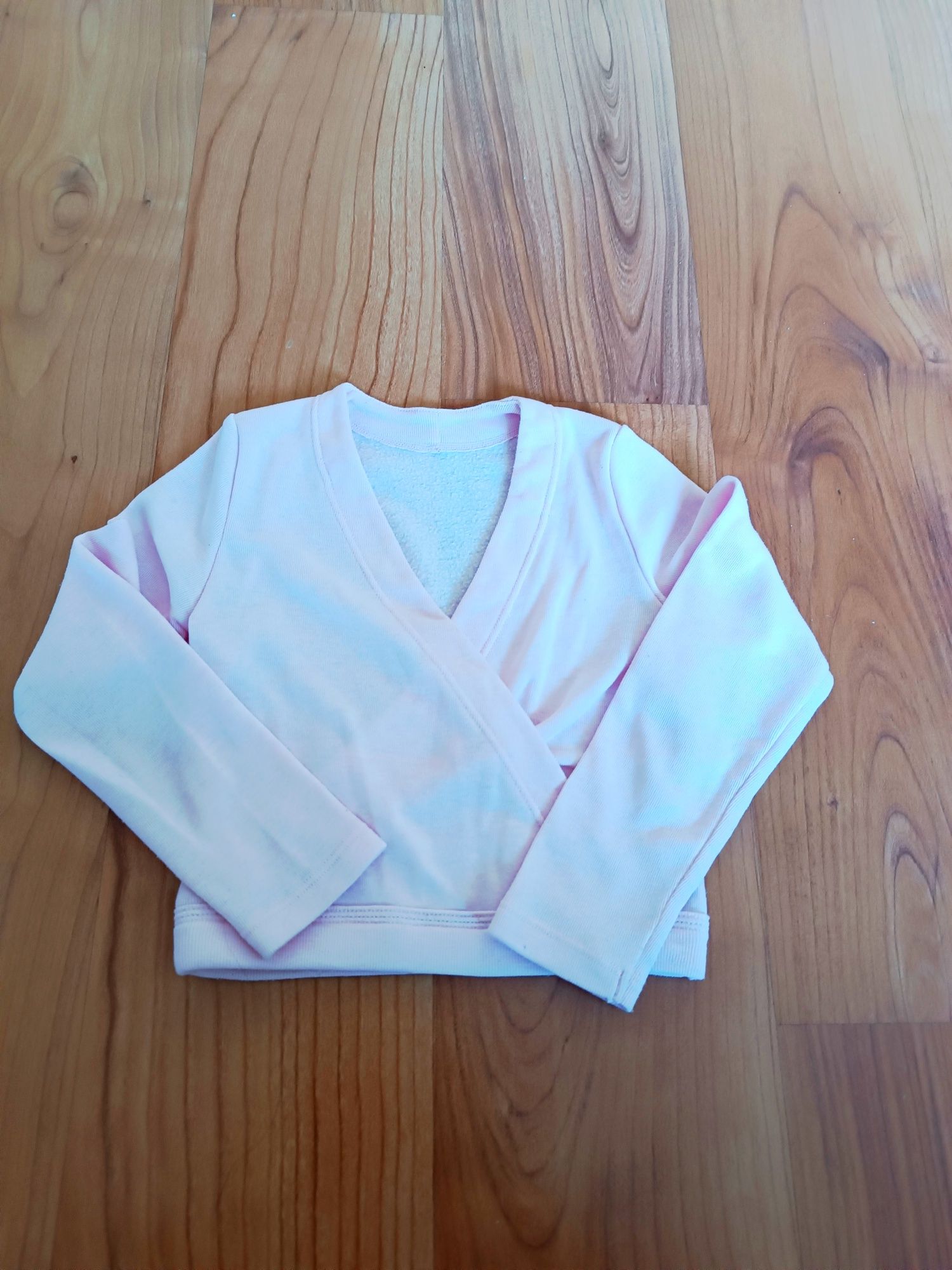 Conjunto ballet com casaco e sapatilhas