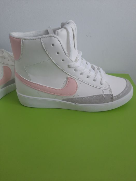 Nowe buty za kostkę rozm. 38