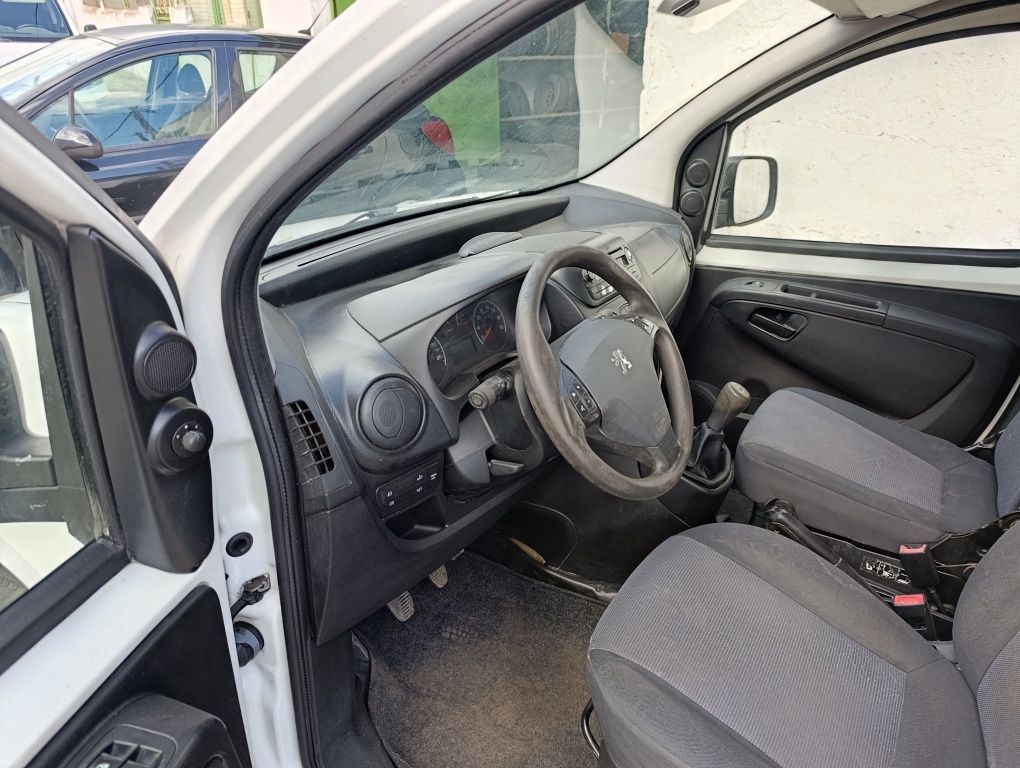 Carrinha Peugeot Bipper 1.4 HDI