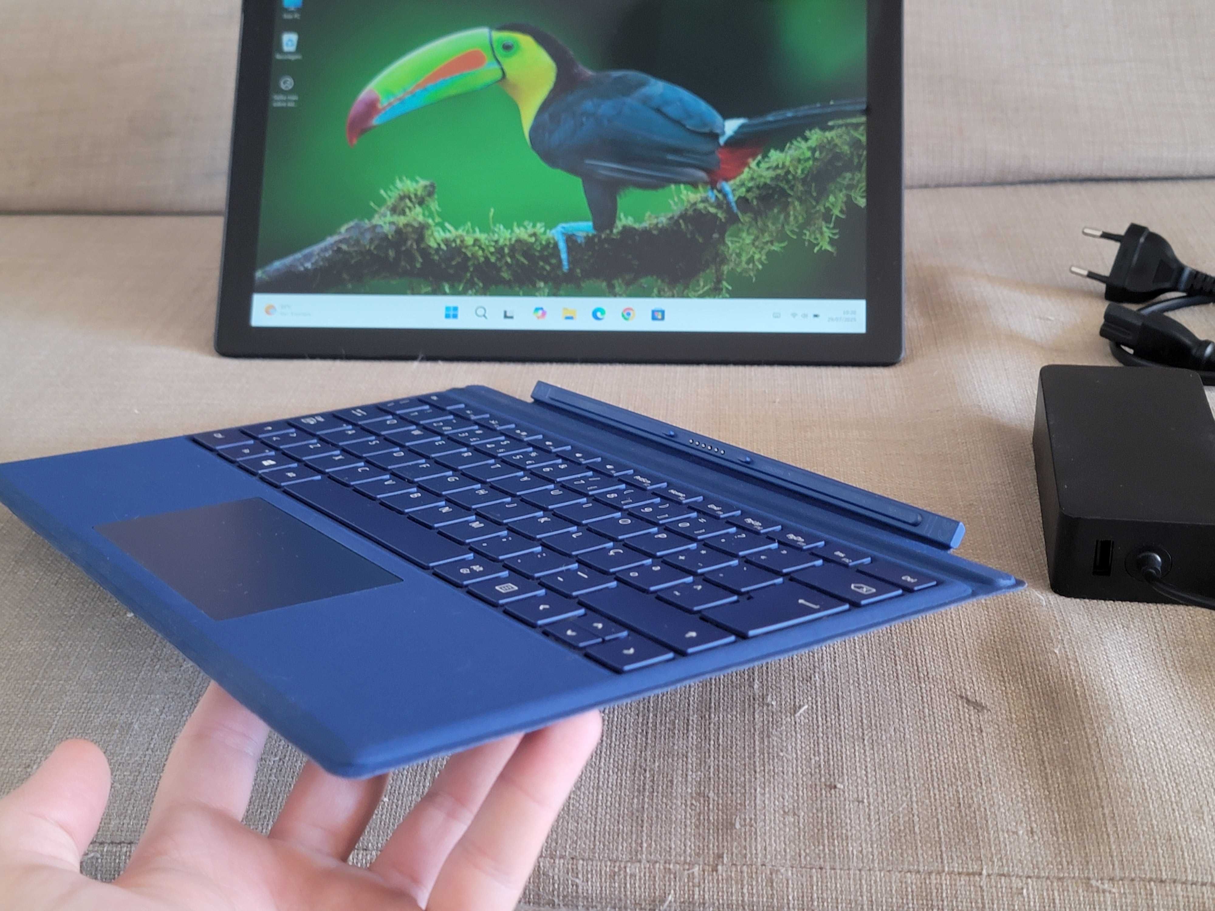 Surface Pro 6 – Intel i7 | 16GB RAM | 512GB SSD | Teclado PT-PT | Pen