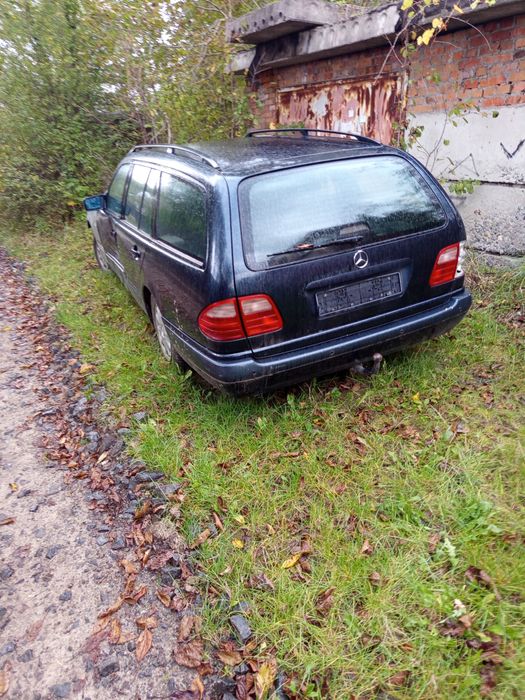 Продам мерседес очкарик