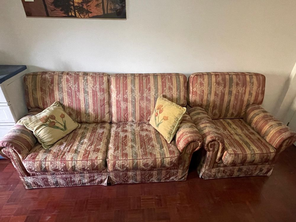 Poltrona + Sofá cama de 2 lugares