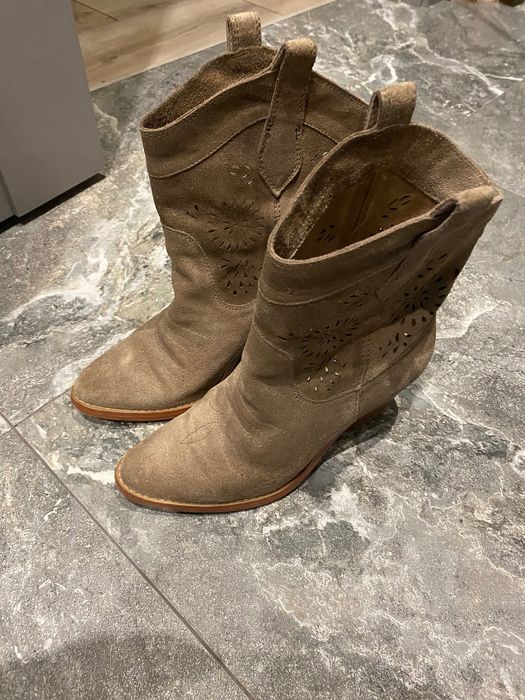 женские козаки оригинальные balenciaga