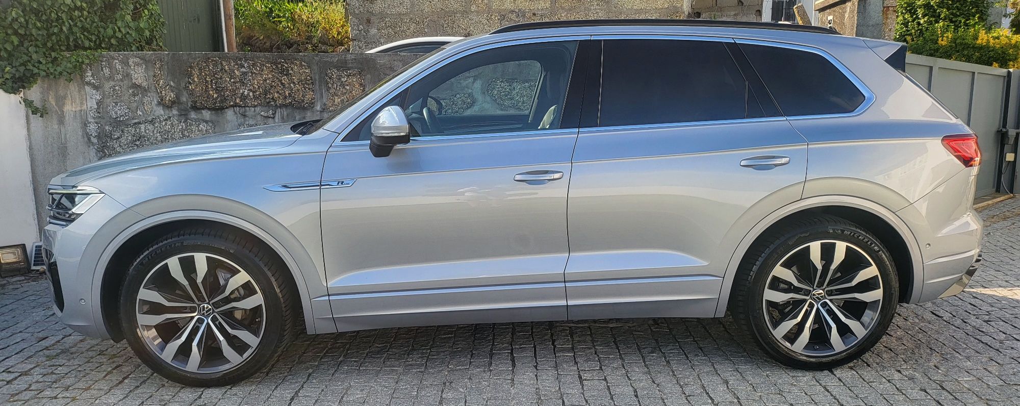 VW TOUAREG 3.0 TDI R-LINE Nacional (iva discriminado)