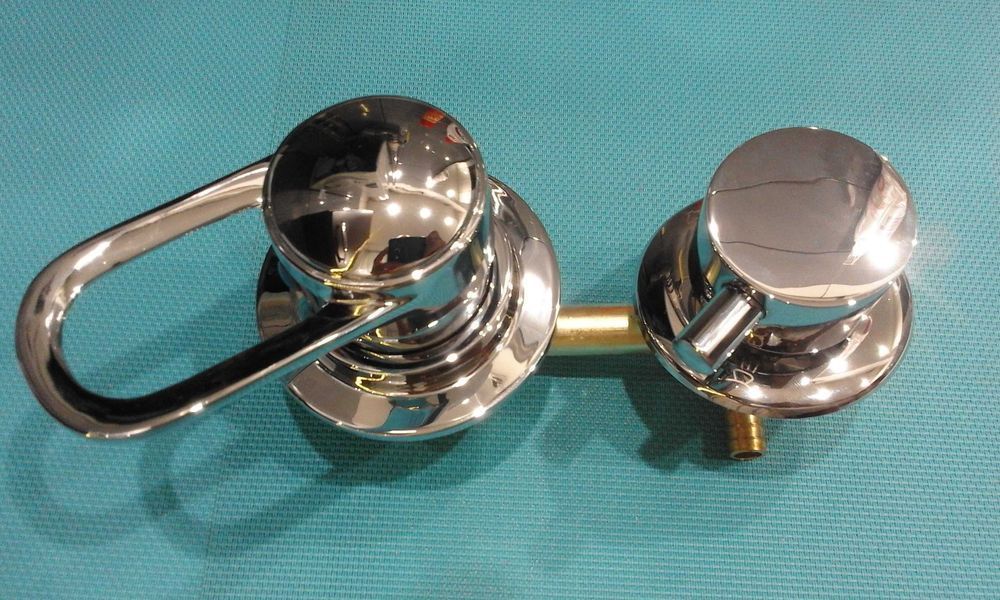Bateria mieszacz zawór do kabiny prysznicowej 3 funkcje 10 cm