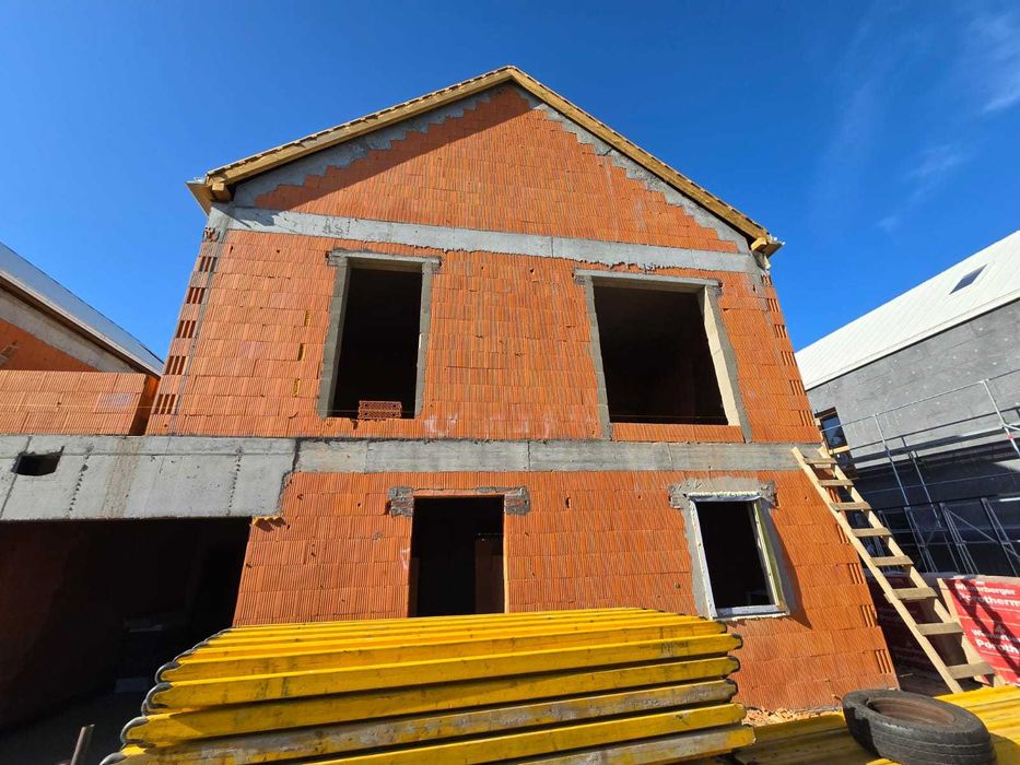 tynki maszynowe gipsowe i hybrydowe