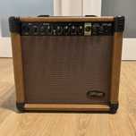 Wzmiacniacz do gitary akustycznej 20W Stagg 20 AA R