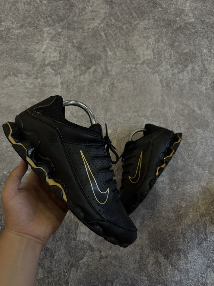 Кросовки Nike Reax 8 RT оригінал 43 27.5 см