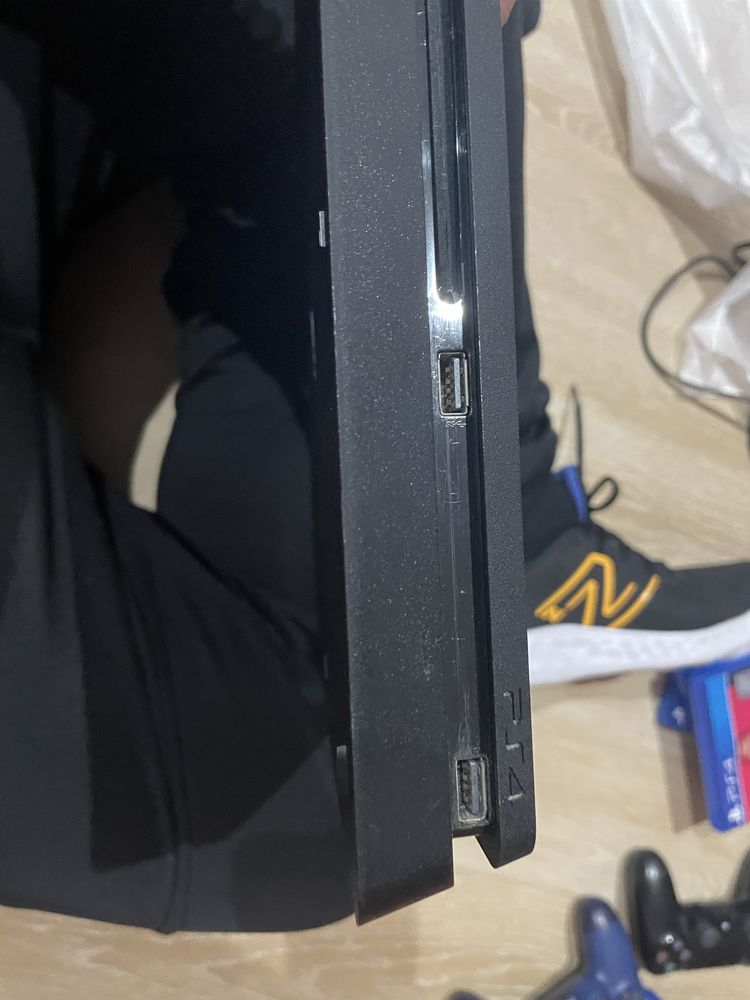 PlaySation PS4 500g