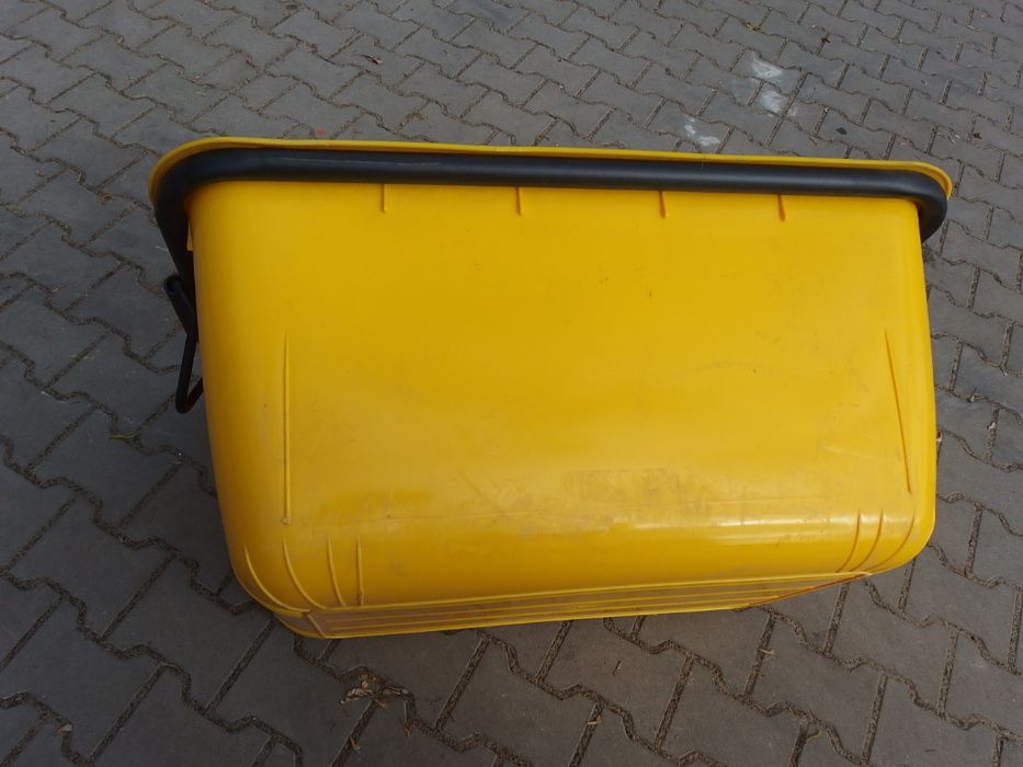 Pojemnik kastra 200L uchwyt dźwigowy kalfas betonu zaprawy Niemiecka