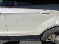 Задня ліва дверка UG Ford Escape Kuga дверь