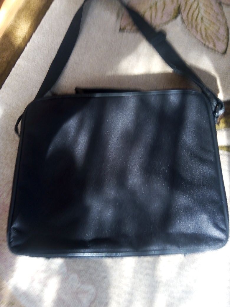 Torba na laptopa