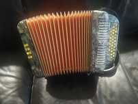 Acordeon, concertina Hohner Club II B, original com caixa