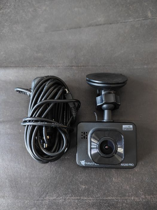 Kamerka samochodowa Navitel AR200 PRO
