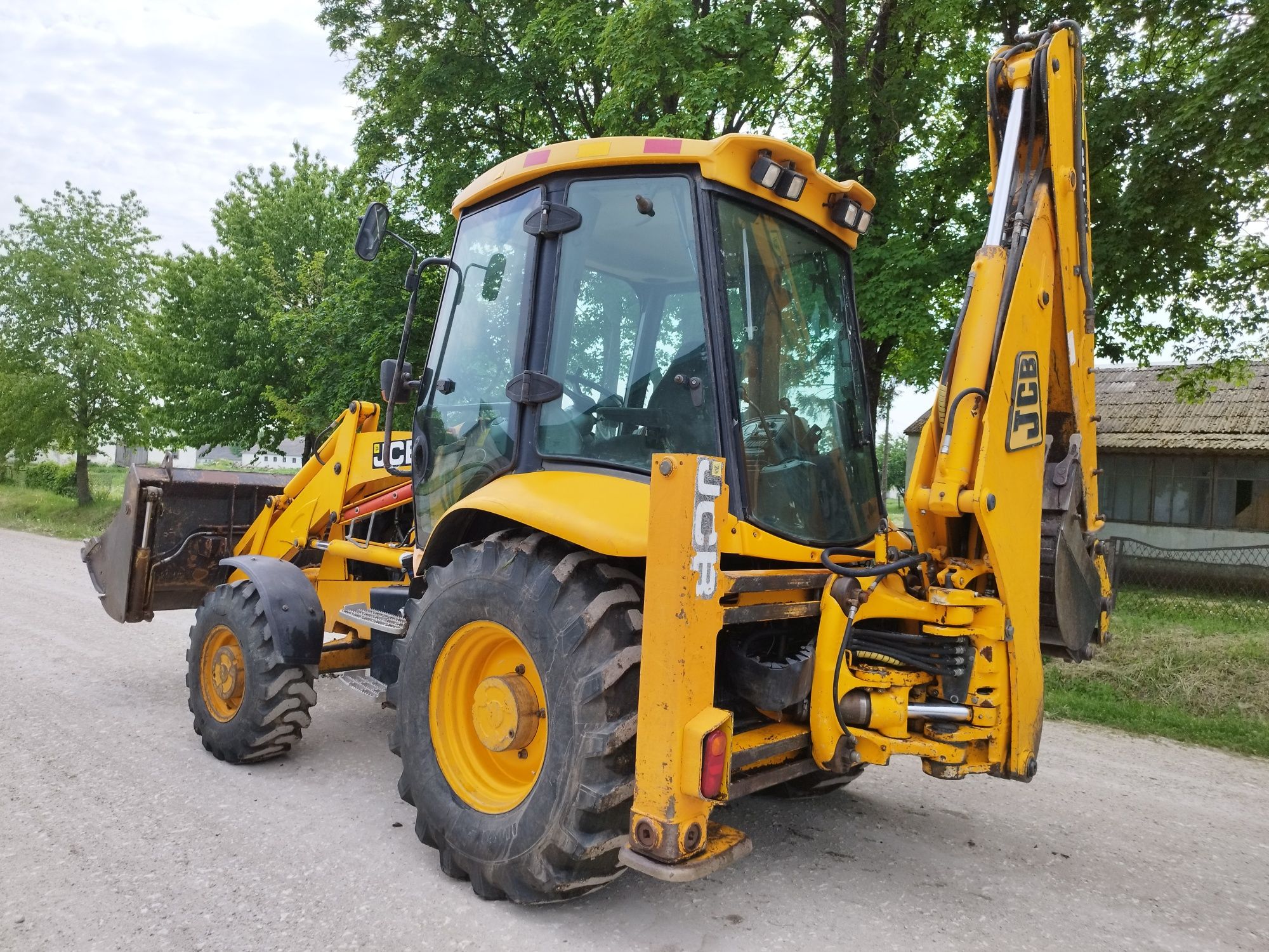 JCB 3CX 2004 року