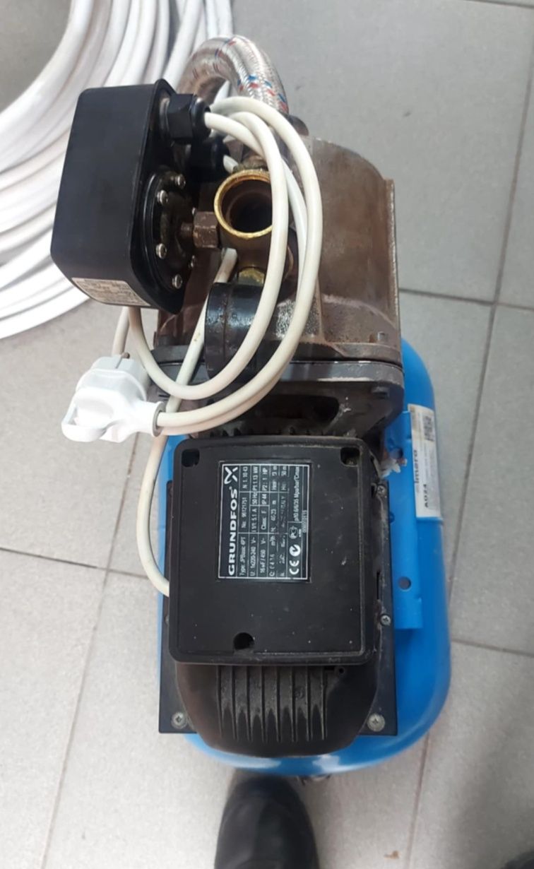Гидрофор Grundfos насос