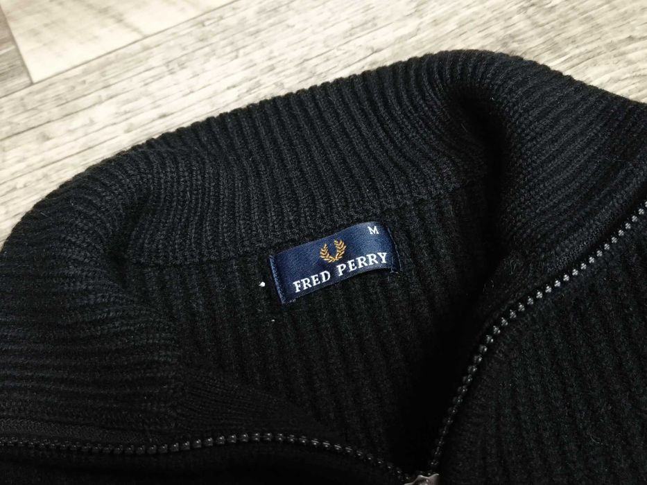 FRED PERRY вовняний светр чоловічий чорний оригінал М