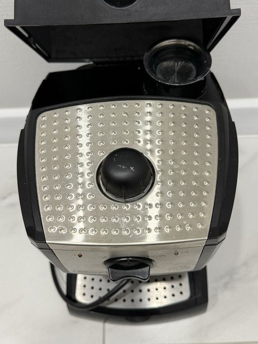 Кофемашина Delonghi EC 156 B