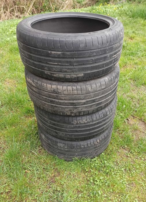 opony letnie 245/40/19 Dunlop Sport Maxx RT2 98Y XL