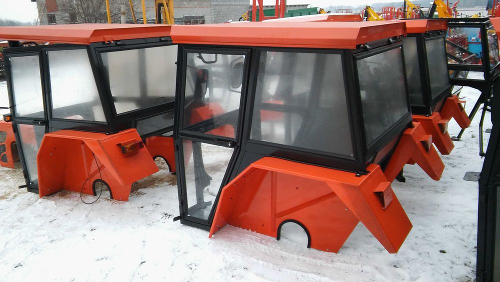 Kabina ciągnikowa do Ursusa C-330 NOWA wysoki dach ( Ursus C-360)