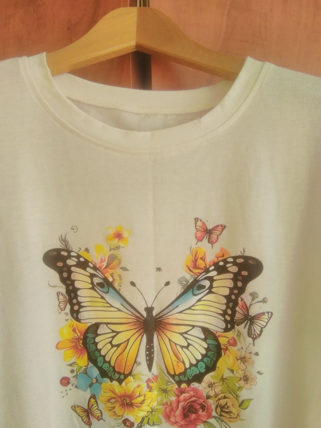 Sprzedam koszulkę t-shirt r 48