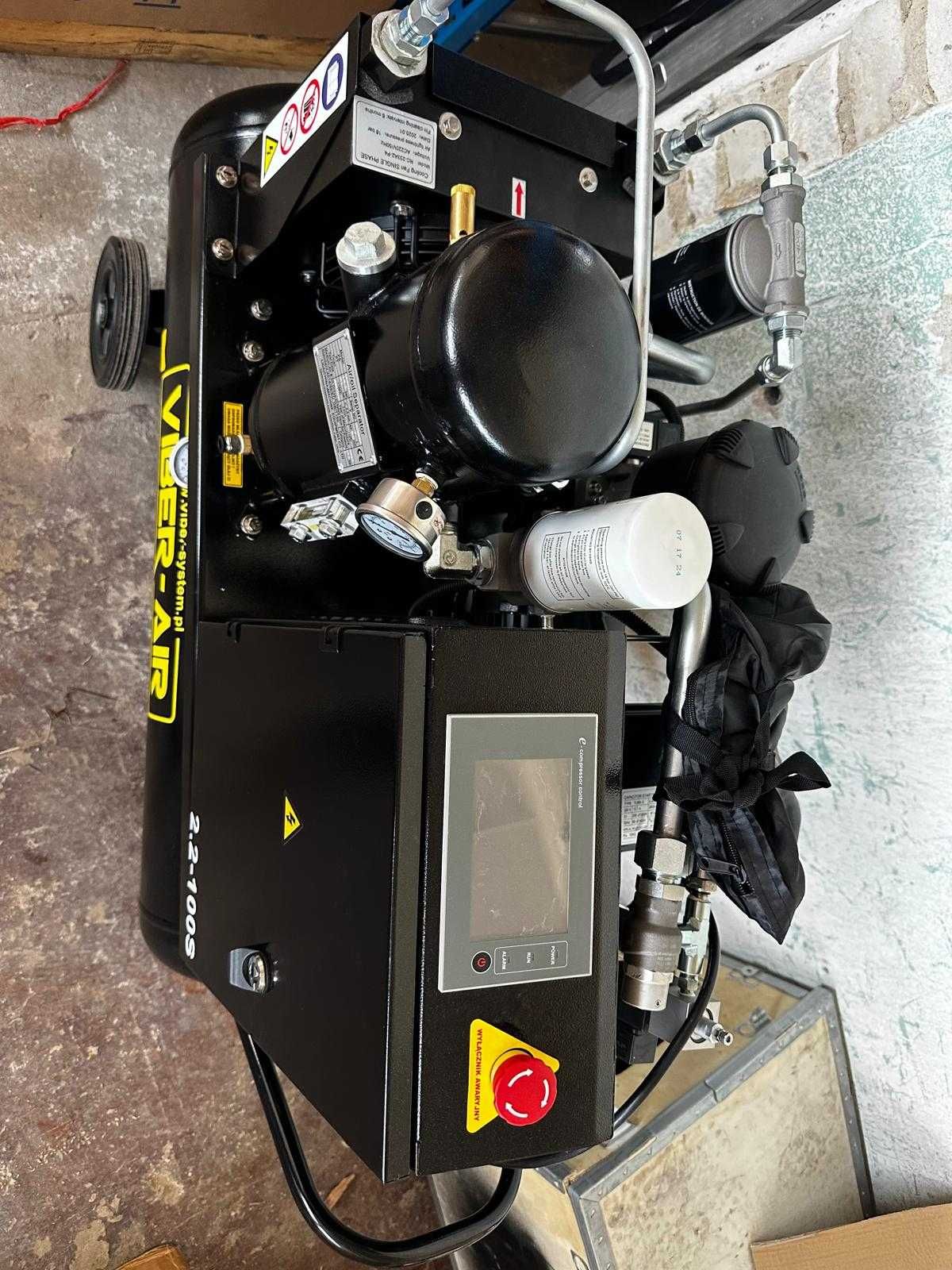 Kompresor śrubowy Sprężarka 100L 2,2kW 280L/min 230V Panel sterowania