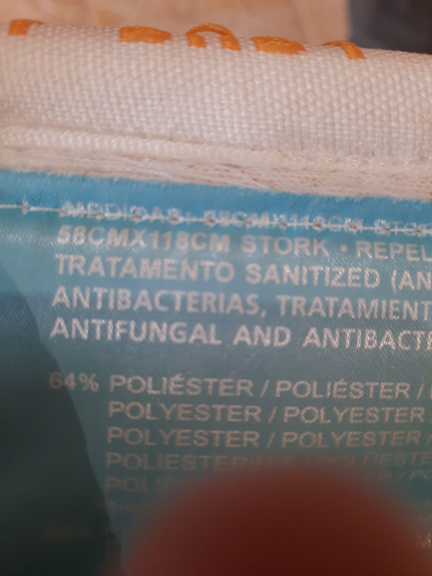 Cama para bebé com colchão