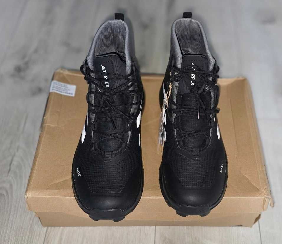Trekkingi Adidas Terrex WMN Hiker Rain.Rdy Hiking r. 43 1/3