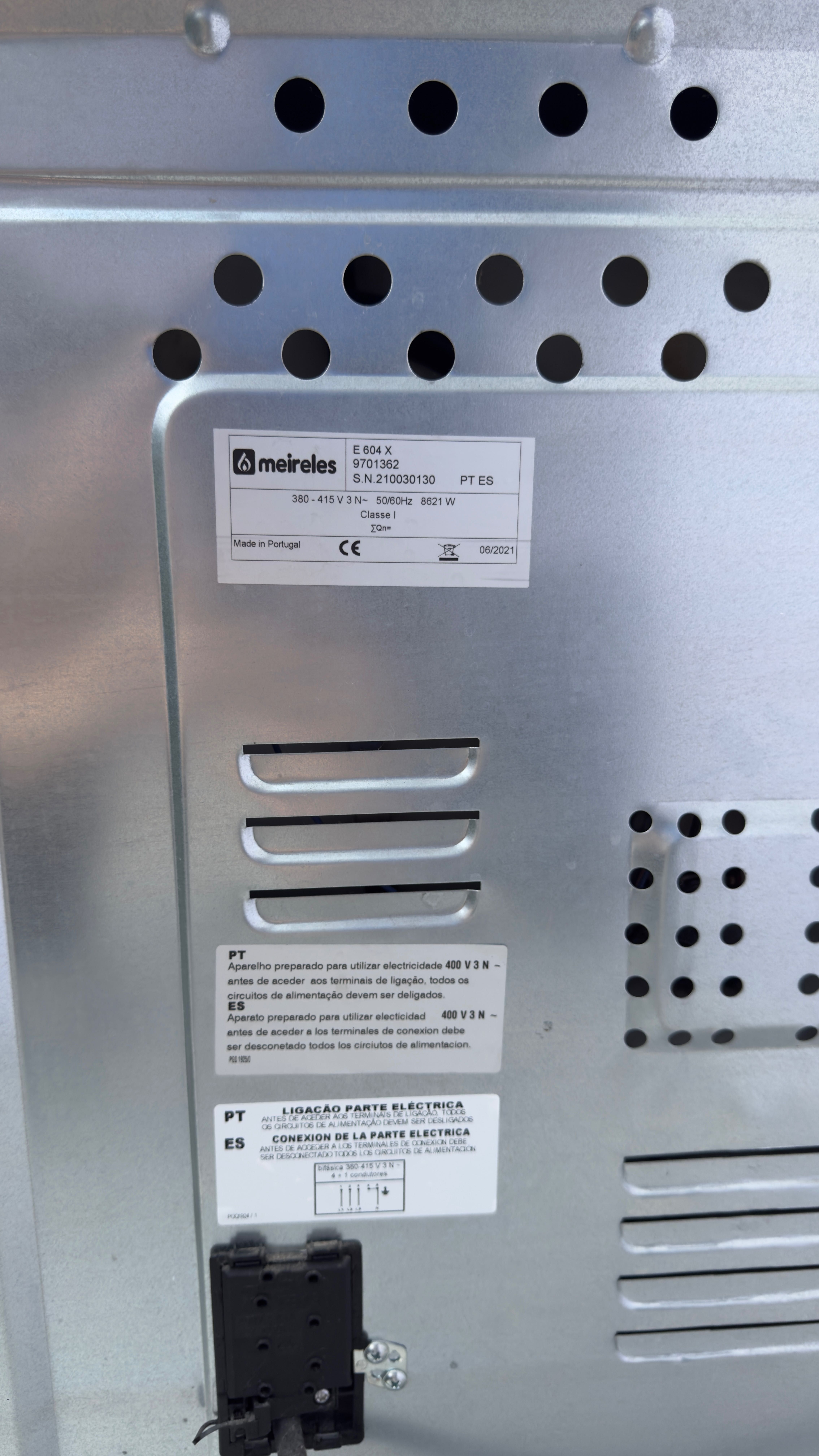 Fogão Elétrico Meireles E604X em Inox – Placa Vitrocerâmica