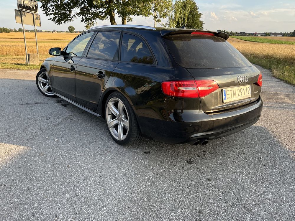 AUDI A4 B8 2.0tdi