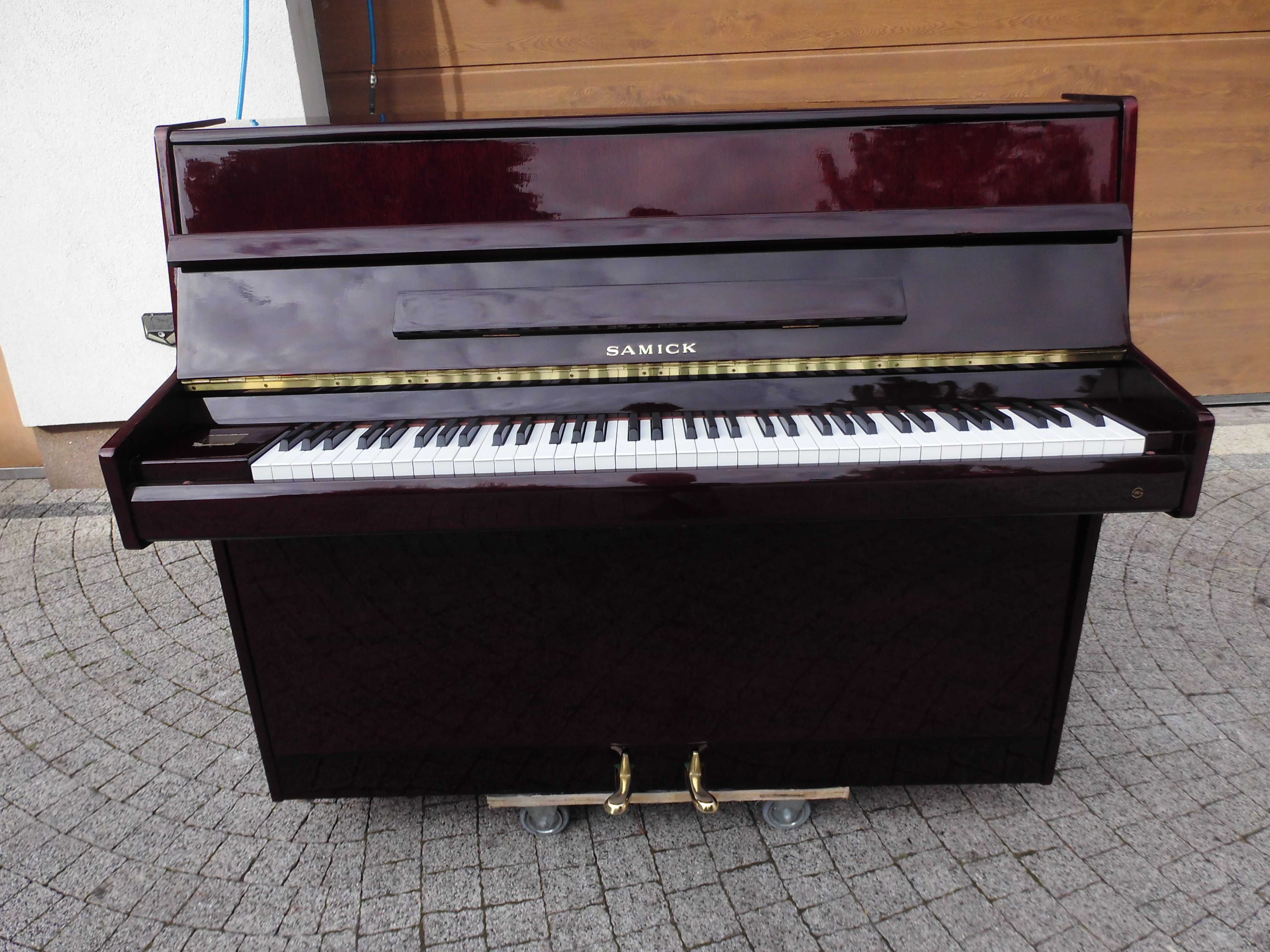 Pianino lata 90 Samick 120 cm szerokości ciemna wiśnia na gotowo