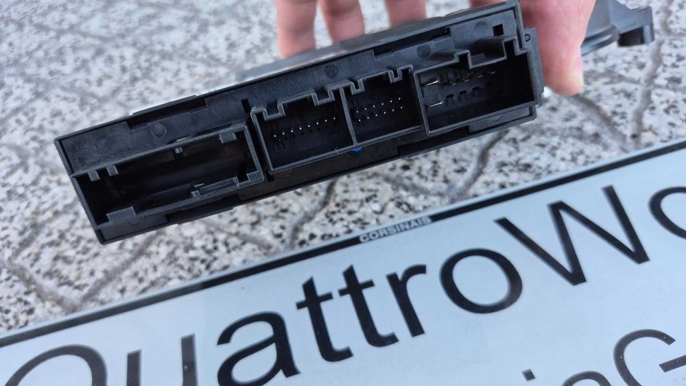 AUDI A4 B6/B7-Seat EXEO-Motor Elevador Vidros Traseiro Esq 8E0959,801A