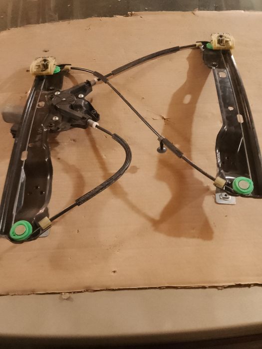 Стеклоподъёмник двери передний левый Ford Focus 2012-2018 BM5Z5423201B