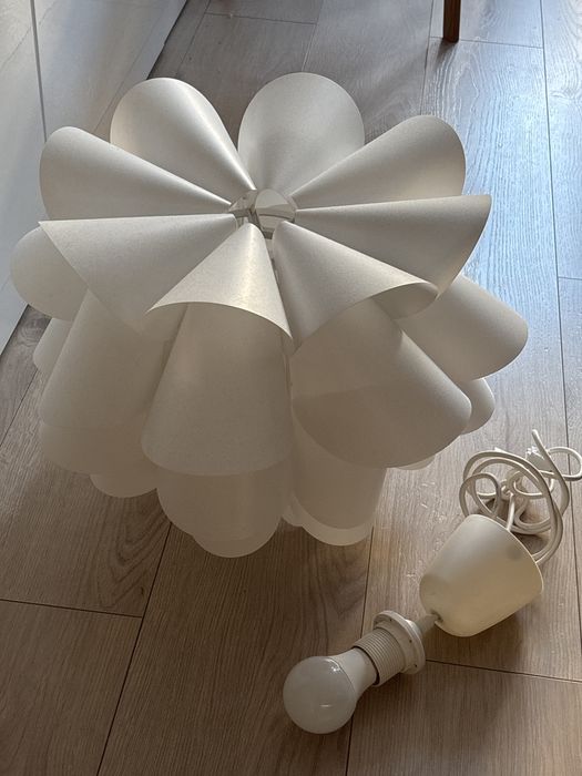 Lampa wisząca Ikea Knappa plus żarowka