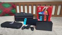 Konsola Nintendo Switch OLED+ karta pamięci 256 GB+ 2 ładowarki i etui