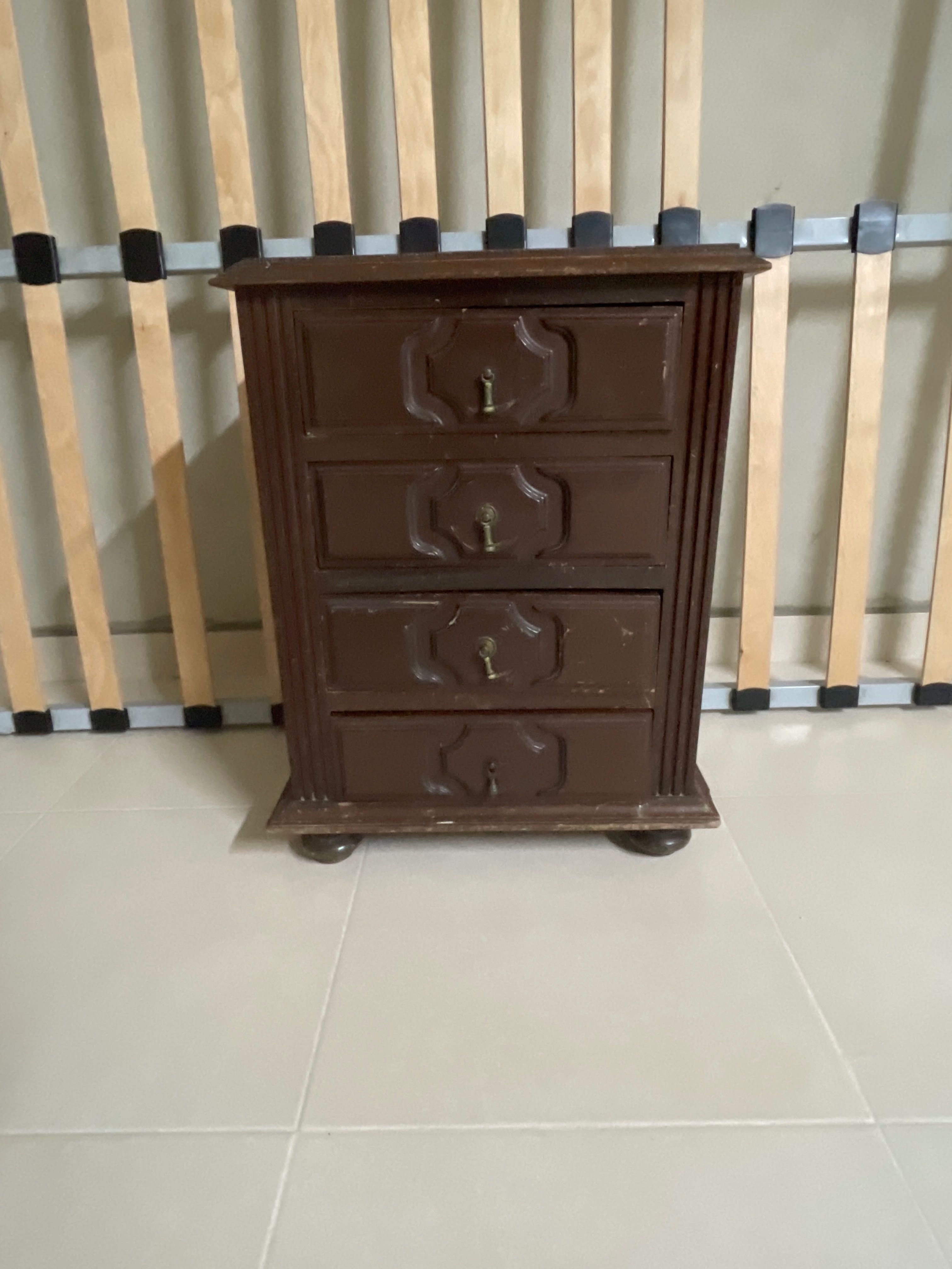 Cama solteiro mogno