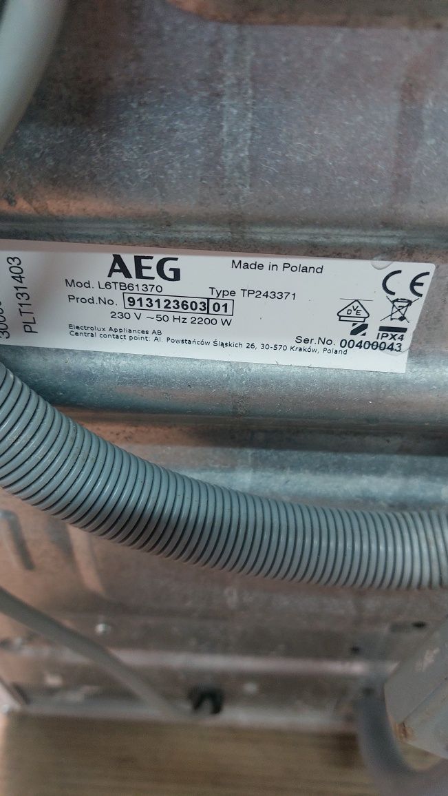 Вертикальна пральна машина вертикалка AEG 7кг L6TB61370