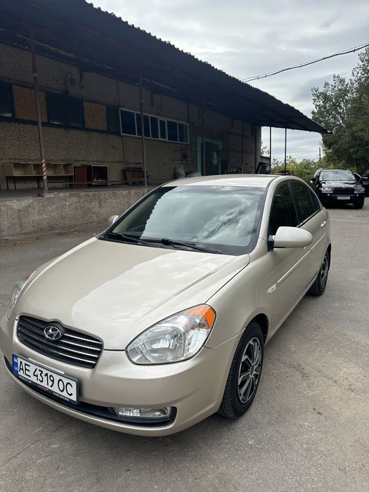 Hyundai Accent 1.6 Автомат газ