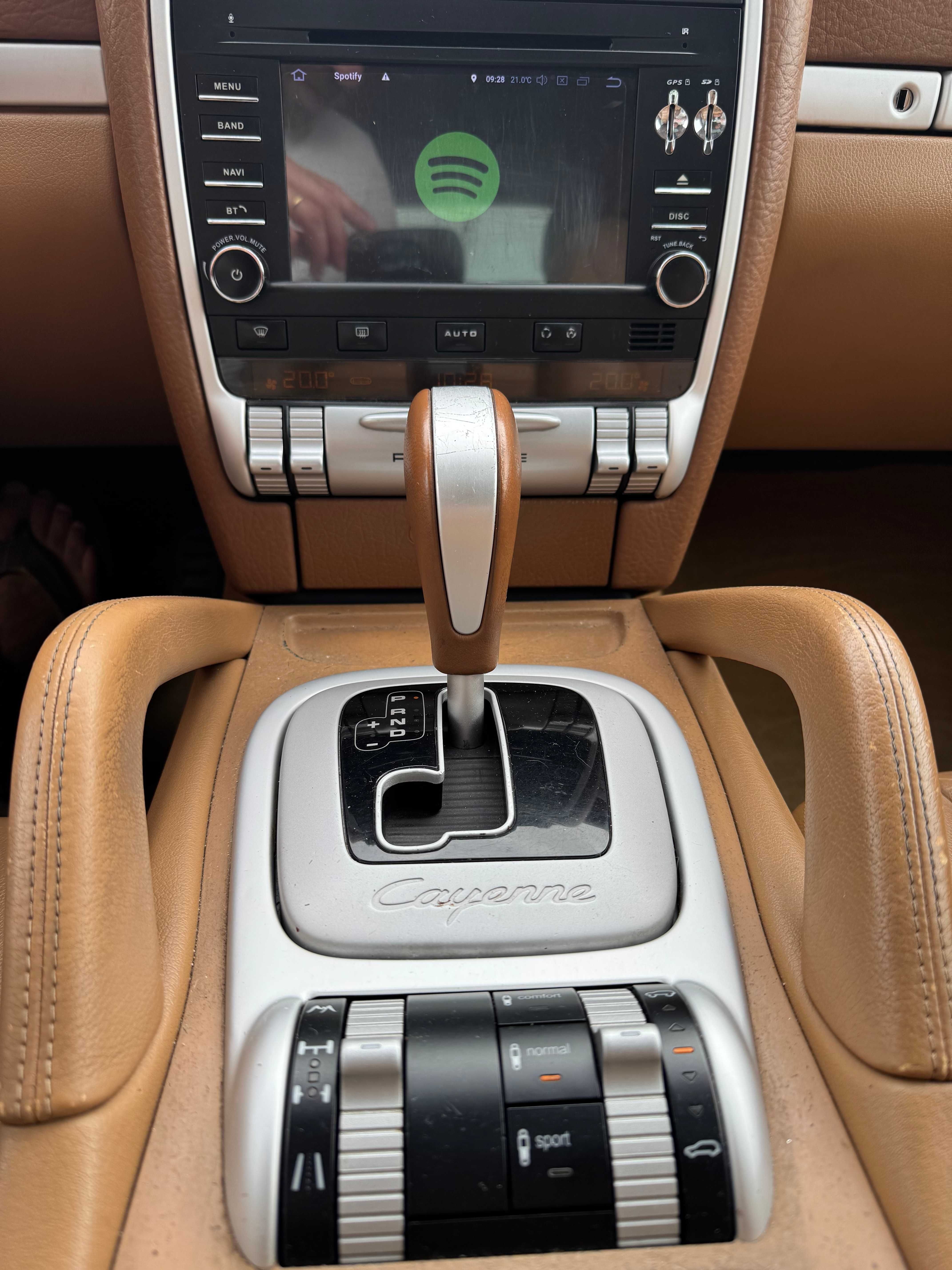 Porsche Cayenne V6 3.2