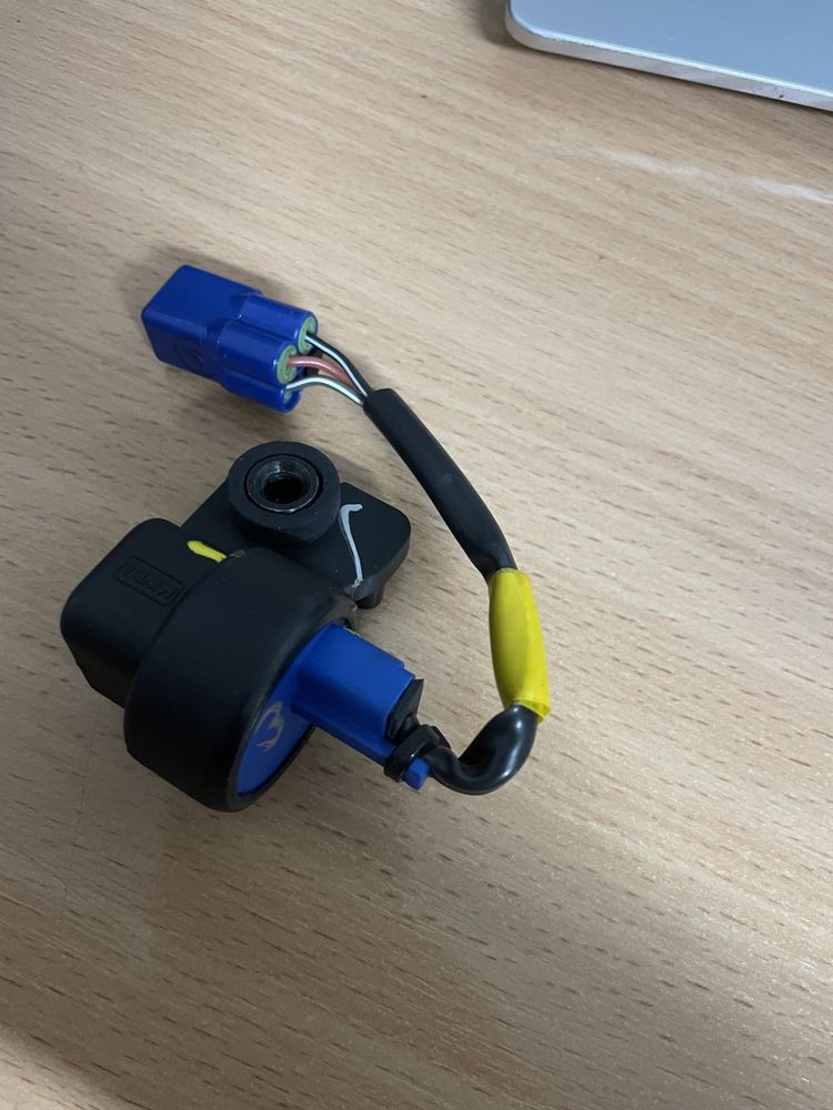 CZUJNIK zderzeniowy crash sensor Piaggio Vespa