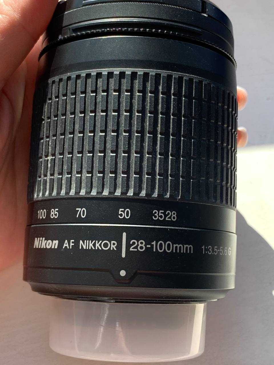 Плівковий фотоапарат Nikon F75