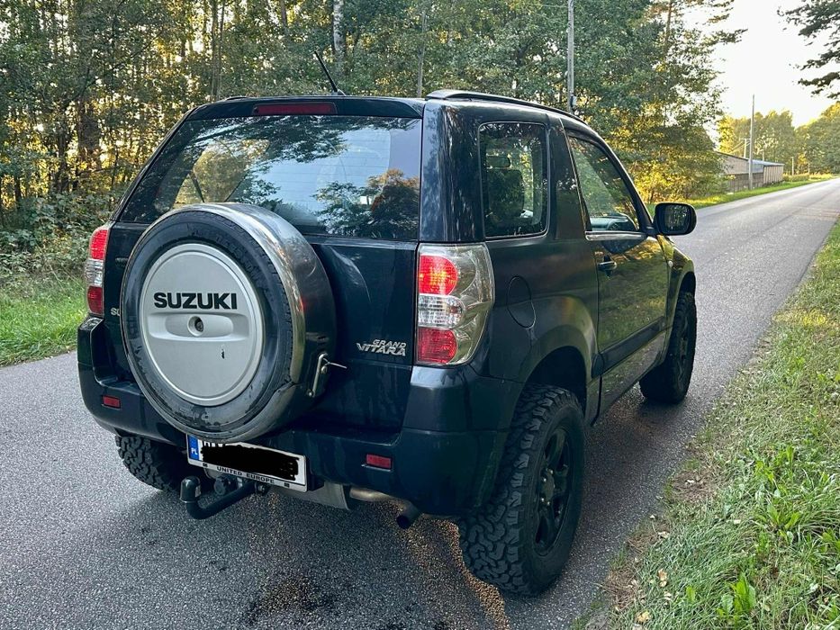 Suzuki Grand Vitara 2008 1.6 106km 4x4 hak terenowe opony